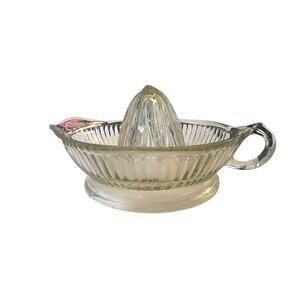 Vintage 1930’s Large Anchor Hocking Reamer Citrus Juicer Ribbed Handle Spout